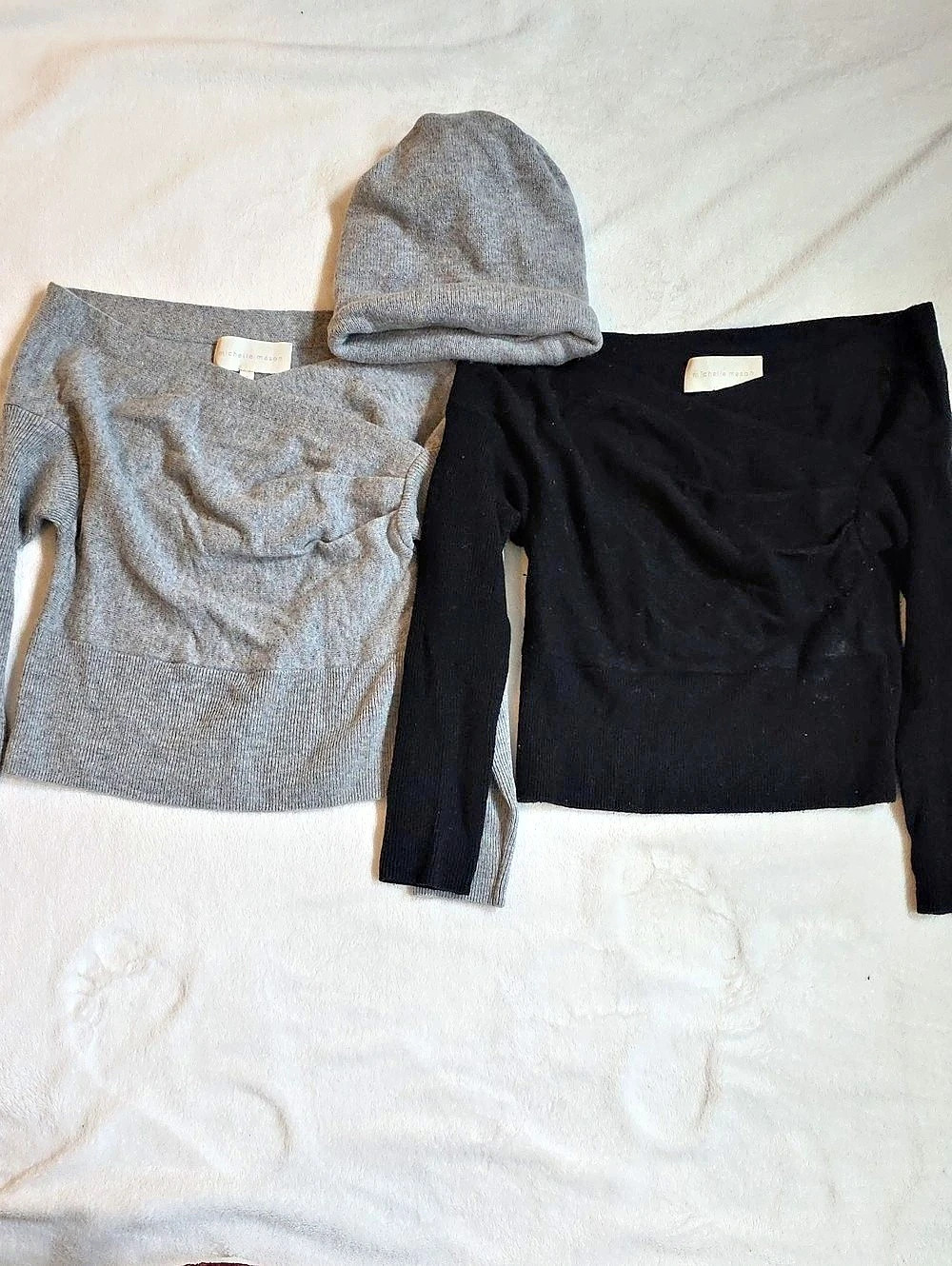 Michelle Mason Off Shoulder Sweater Lot Gray & Black Size P